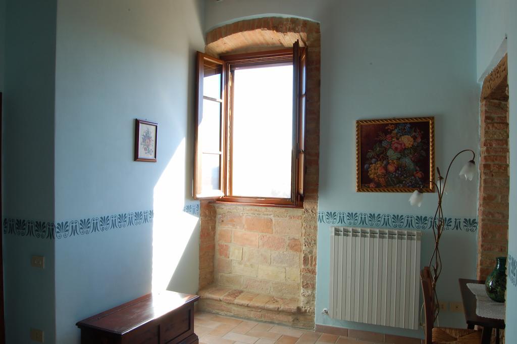 Agriturismo Casale Dei Frontini San Terenziano Exterior photo