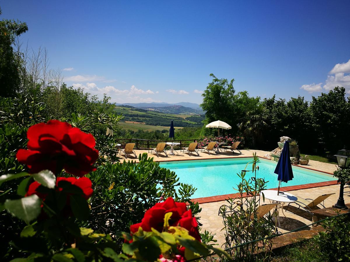 Agriturismo Casale Dei Frontini San Terenziano Exterior photo