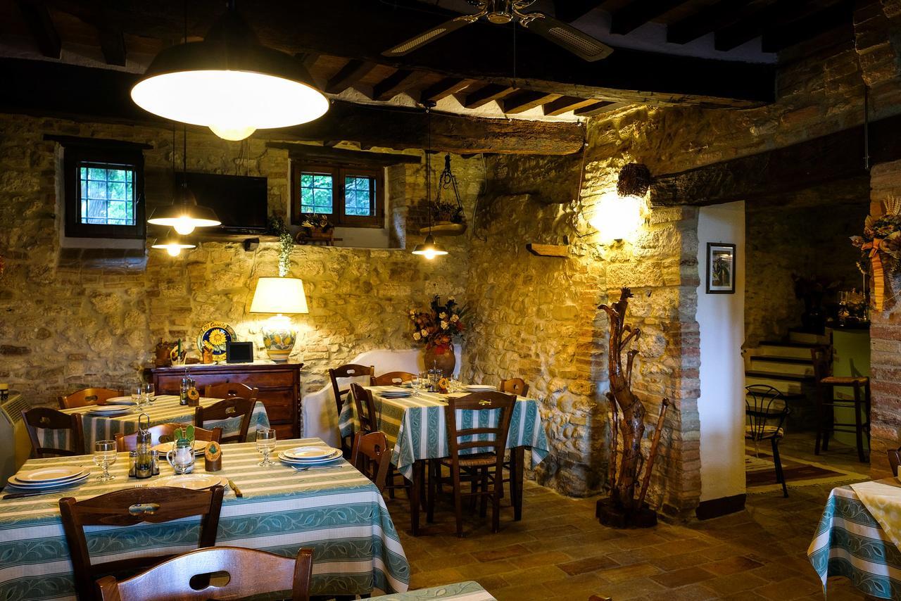 Agriturismo Casale Dei Frontini San Terenziano Exterior photo