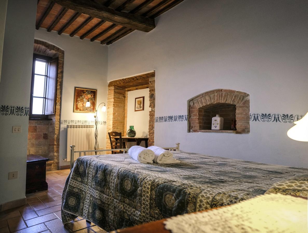 Agriturismo Casale Dei Frontini San Terenziano Exterior photo